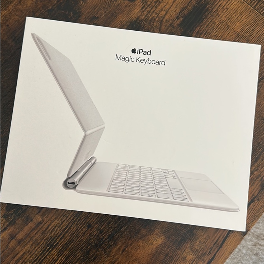 iPad Magic Keyboard 2021